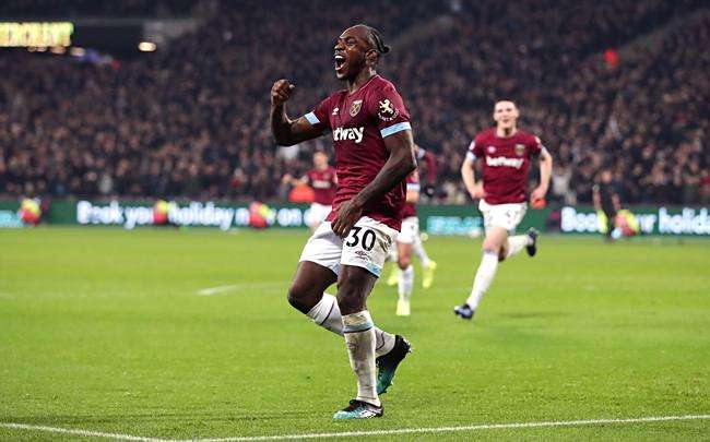 爱游戏中国官网-利物浦近期表现不佳，需警惕后劲不足的简单介绍