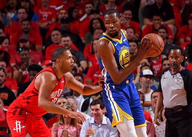 爱游戏app-联盟三种火力较量:火箭三分攻击力强的简单介绍