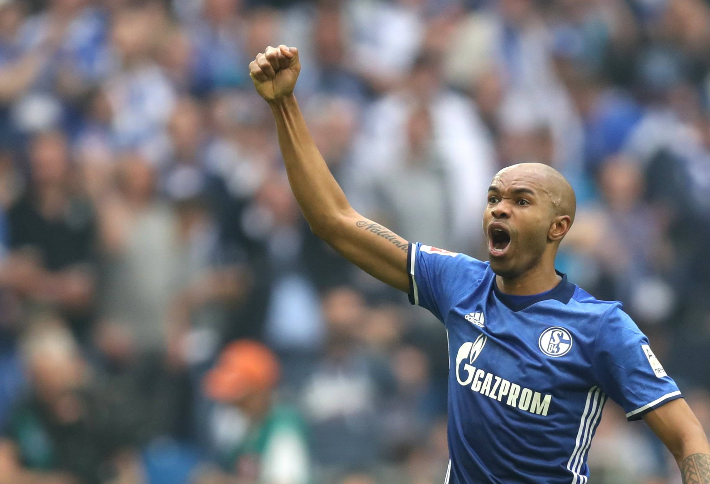 爱游戏网站-沙尔克04主场不敌弗莱堡，遭受意外失利！的简单介绍