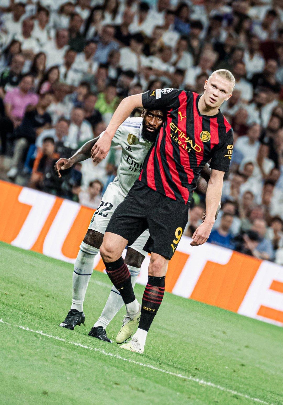 爱游戏官网登录网址-皇马官方确认签下哈兰德!C罗和哈兰德同场竞技引关注