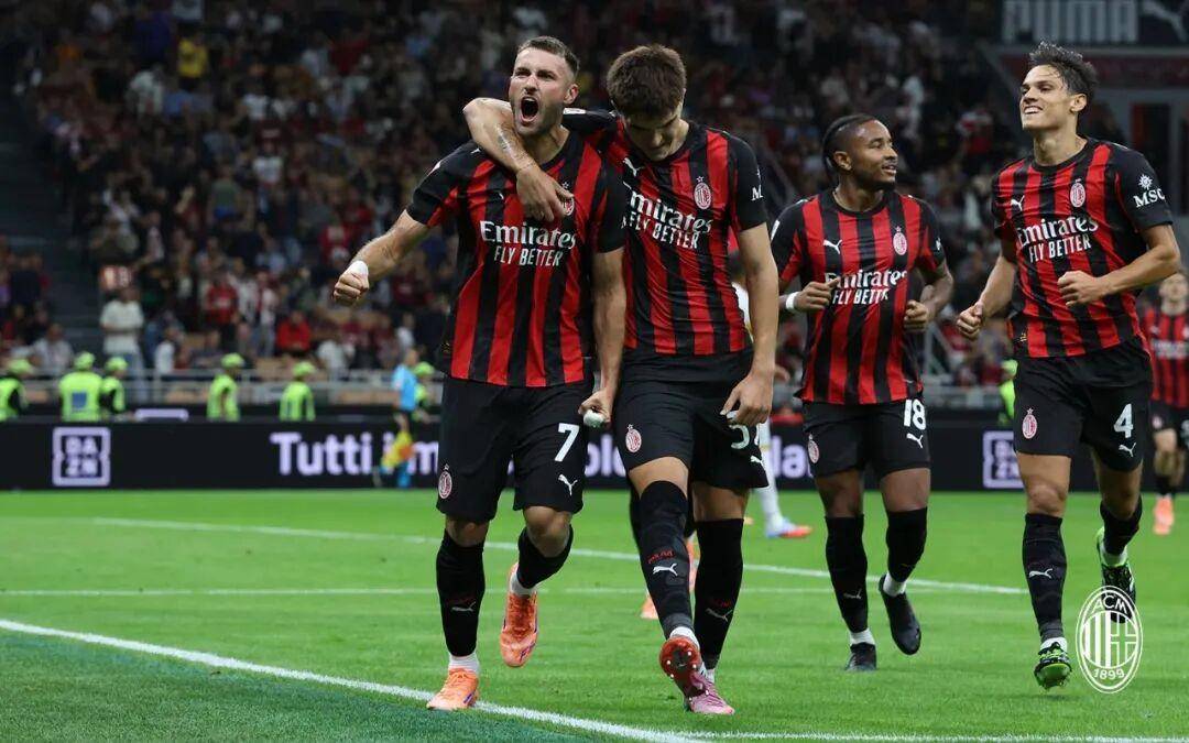 包含AC米兰后防线表现出色，连续5场零封对手的词条