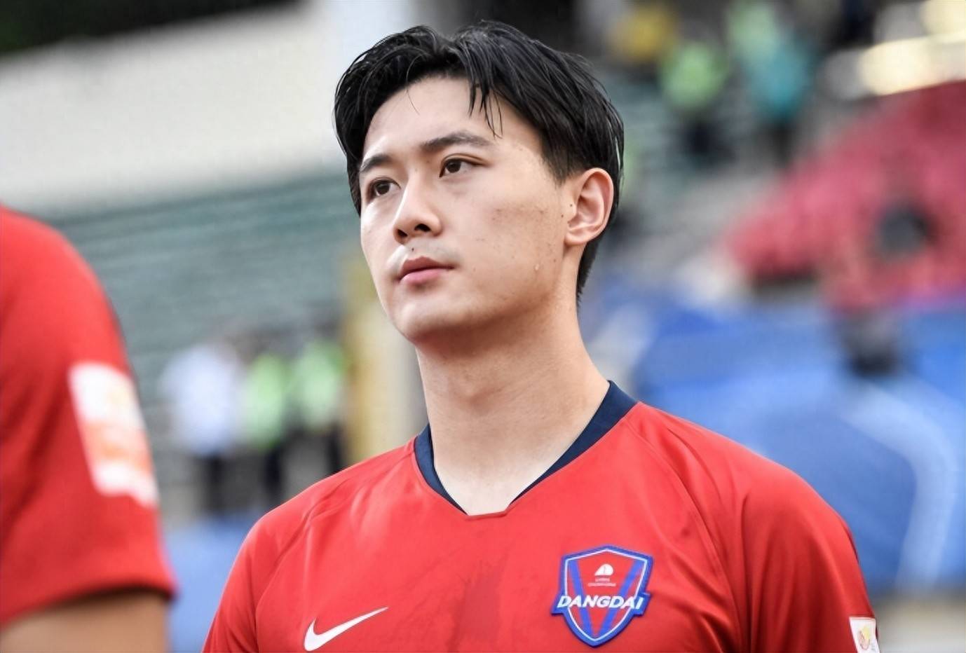 爱游戏登录-申花后卫因伤退出,防线压力增大的简单介绍