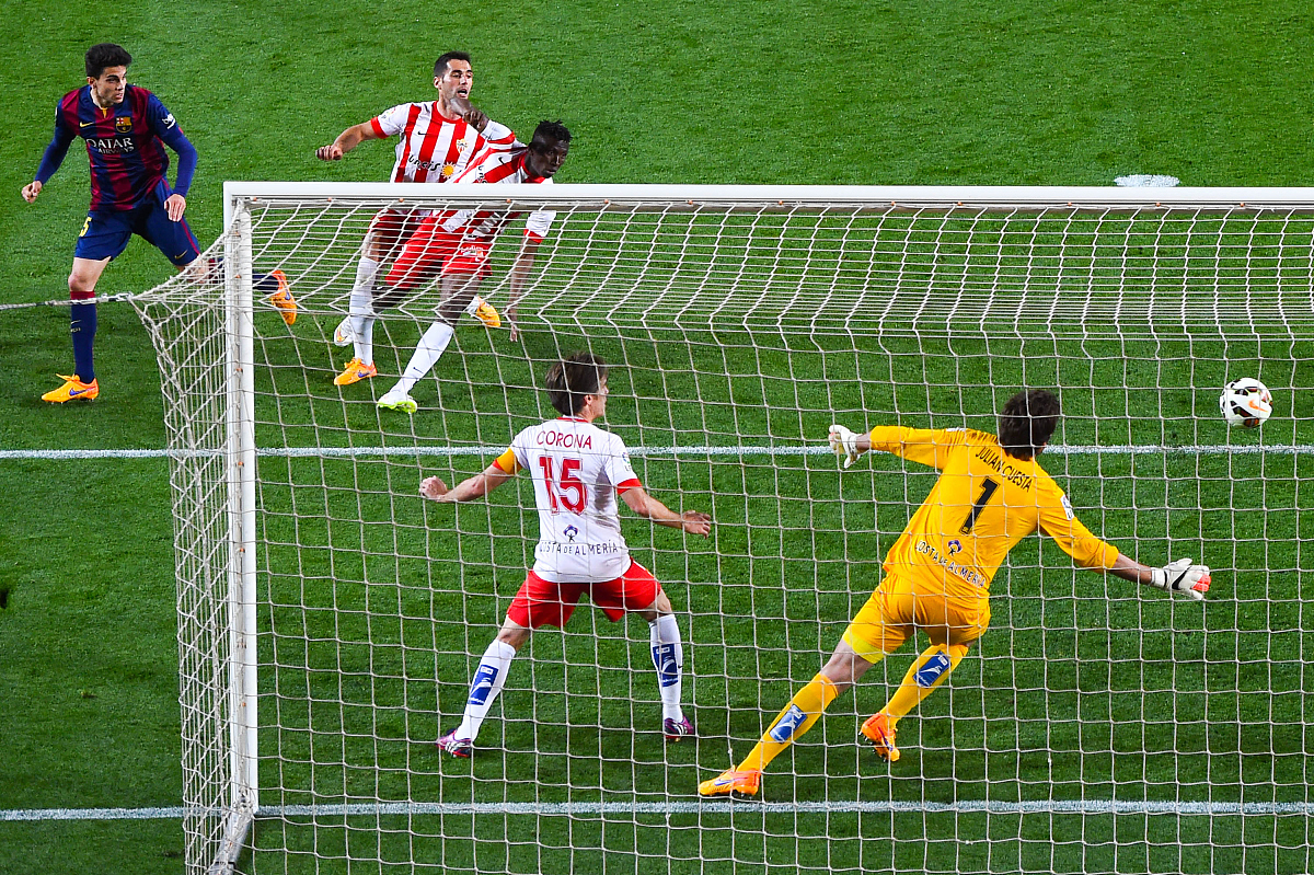 爱游戏教练-匈牙利球员表现抢眼,轻松赢下对手的简单介绍