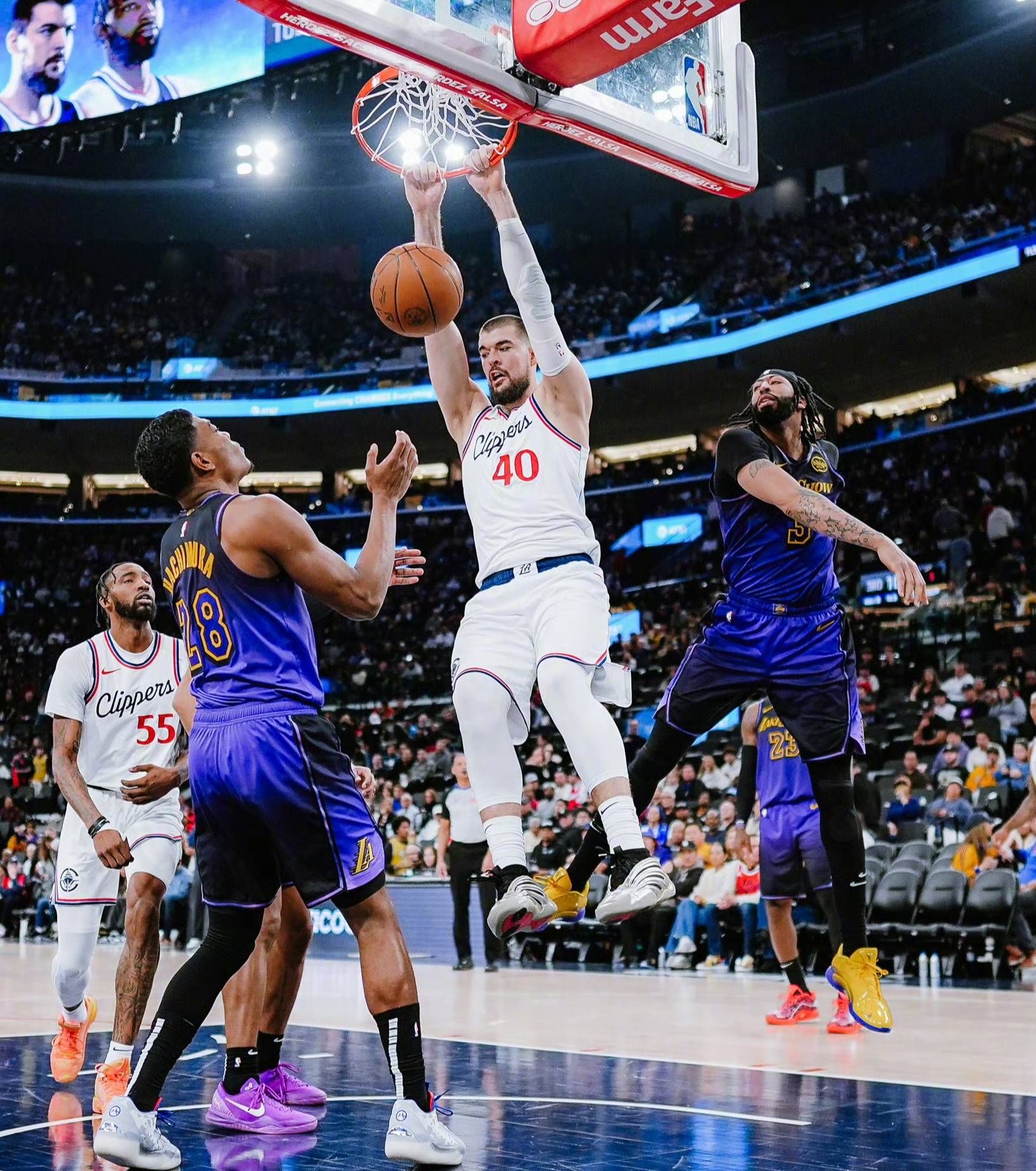 爱游戏网址-快船再败爵士,将系列赛扳平