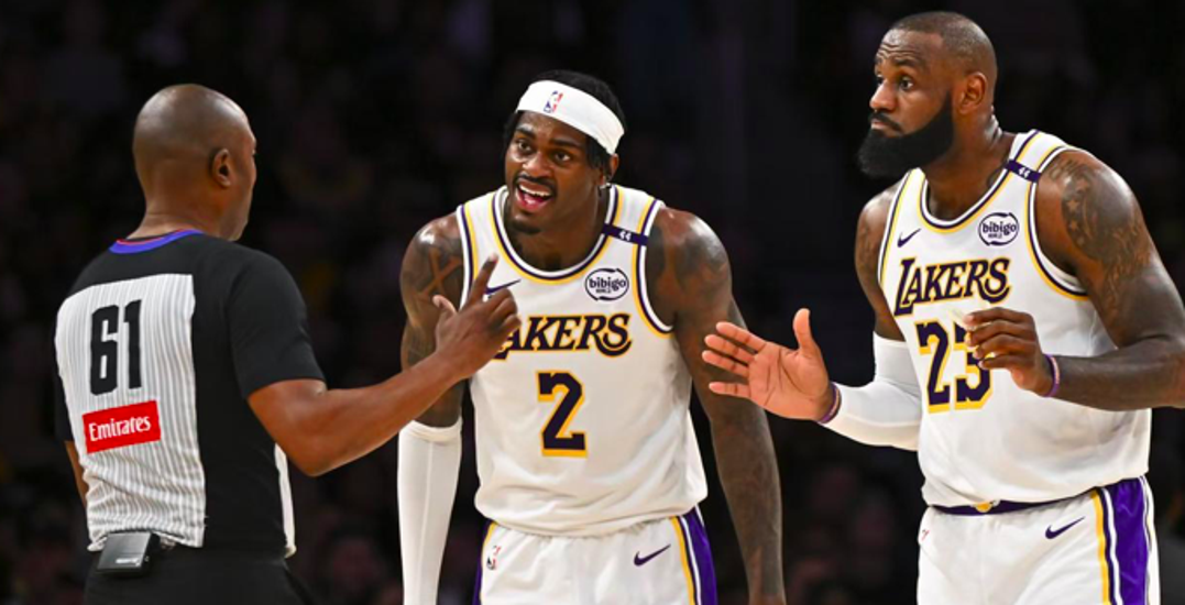 爱游戏网站-包含猛龙主场惨遭湖人逆转连续遭遇三连败的词条