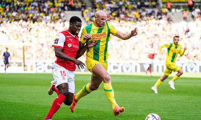 爱游戏vip注册-南特主场失利，联赛排名有所下滑