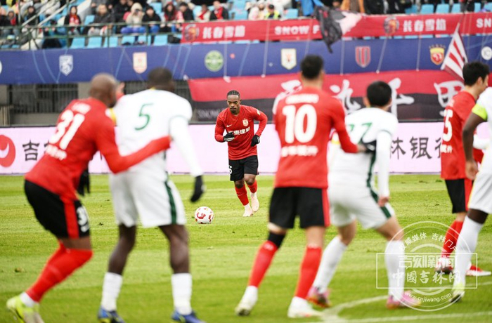 爱游戏app下载地址-长春亚泰对阵大连实德：亚泰-战胜实德的简单介绍