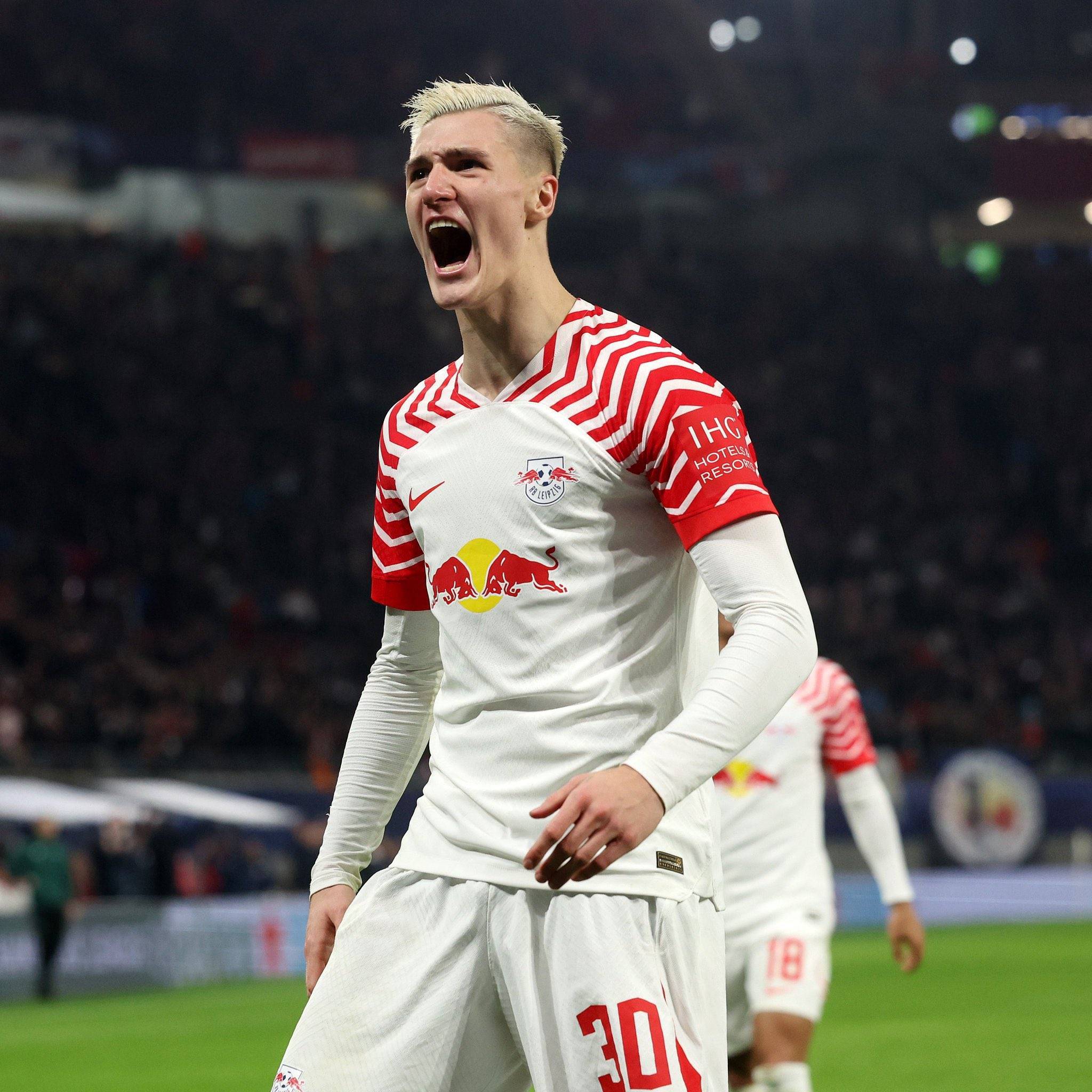 爱游戏登录入口-RB莱比锡惨遭逆转，球迷纷纷表达失望之情的简单介绍