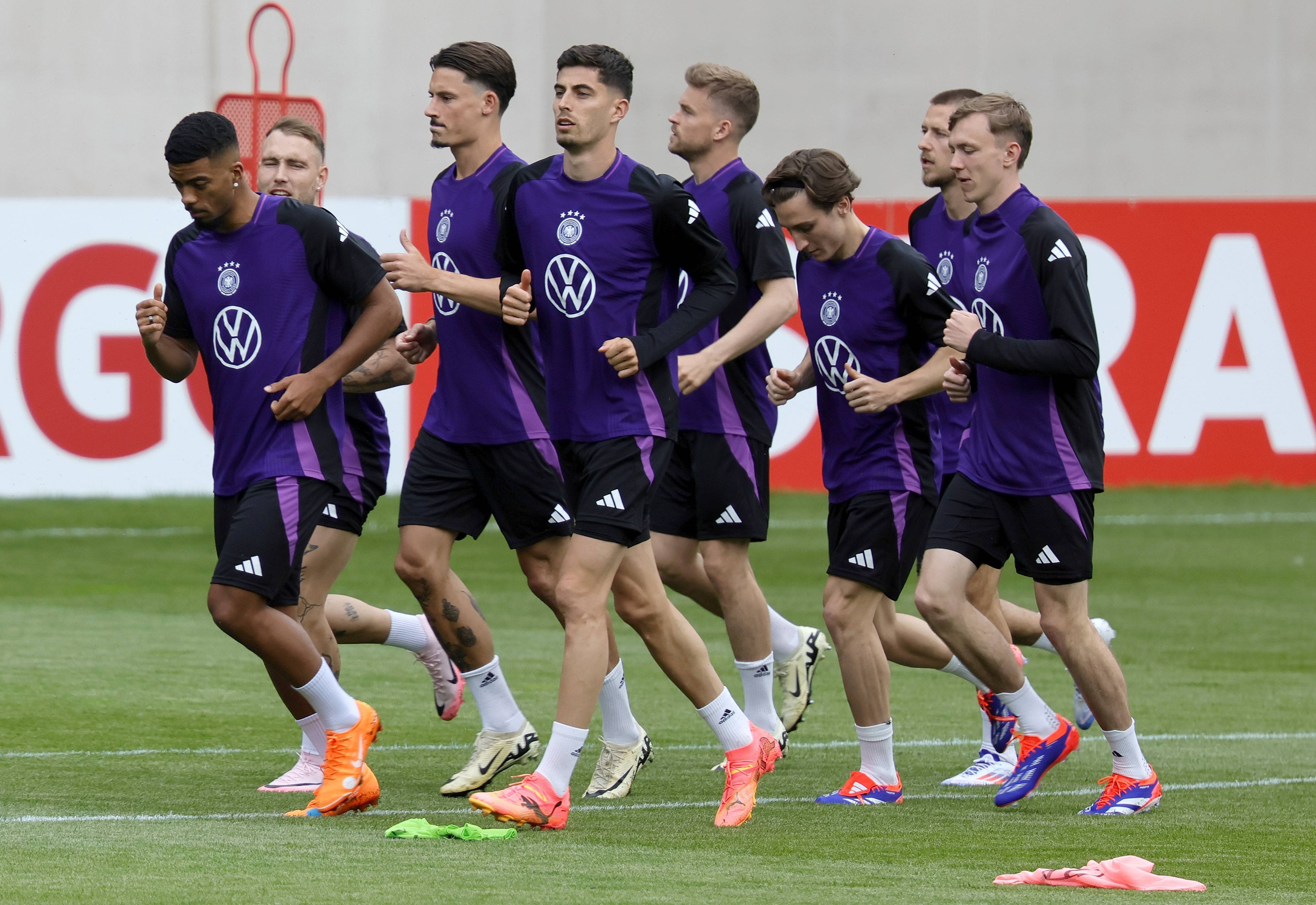 爱游戏入口-德国国家队备战世界杯预选赛