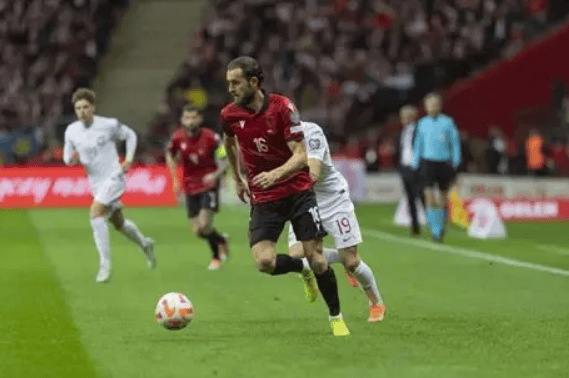 爱游戏在线登录-阿尔巴尼亚奋勇作战，勇夺晋级资格的简单介绍