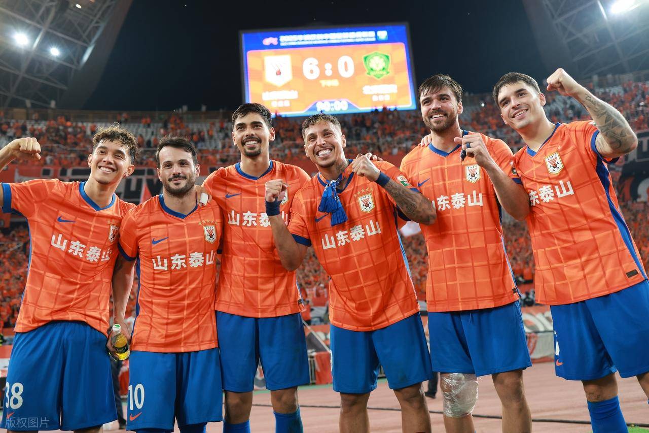 爱游戏登录-包含山东泰山在武汉卓尔主场逼平对手，表现稳定的词条